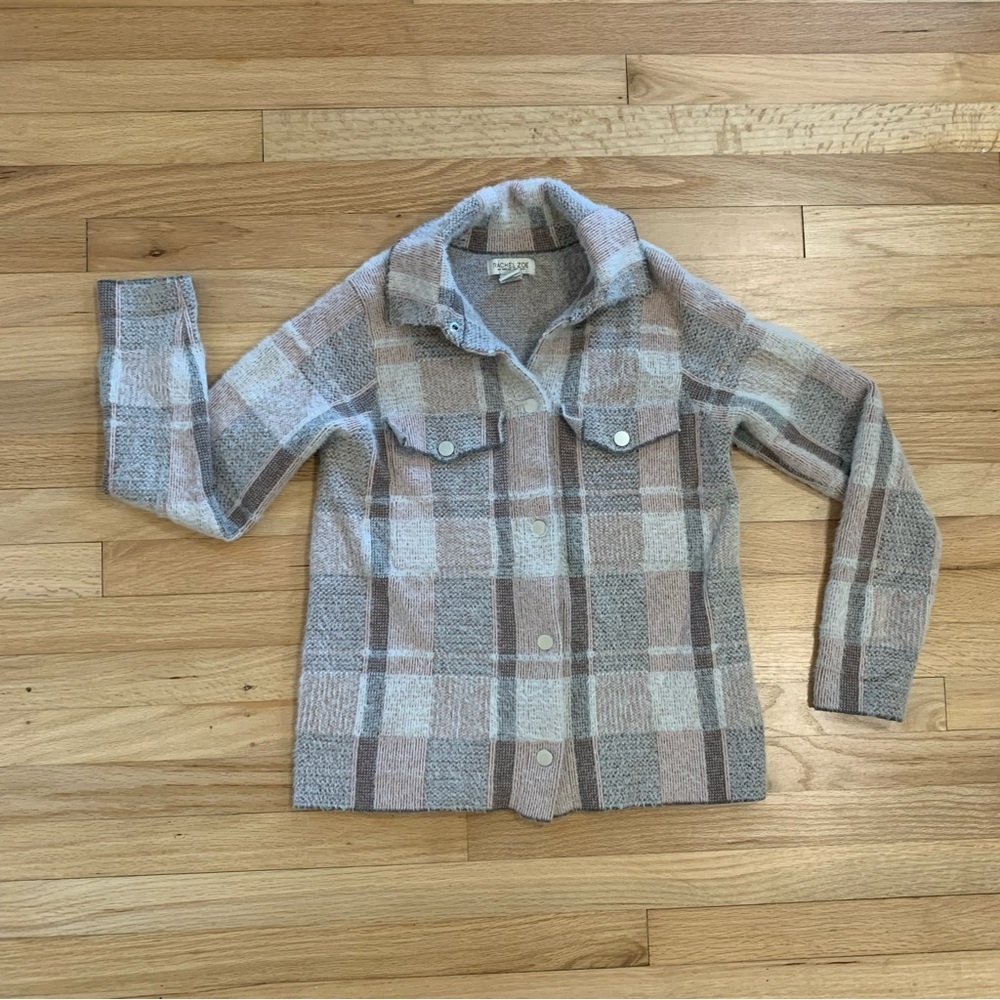 Rachel‎ Zoe Plaid Pink Gray Snap Front Fuzzy Shacket Stretch Size Medium Jacket